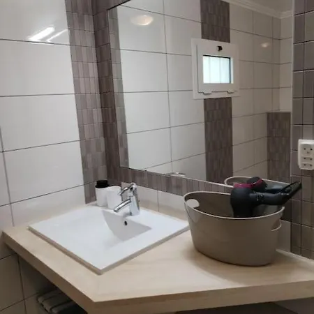 Casa Paula Et Nelson Hébergement de vacances Sevran